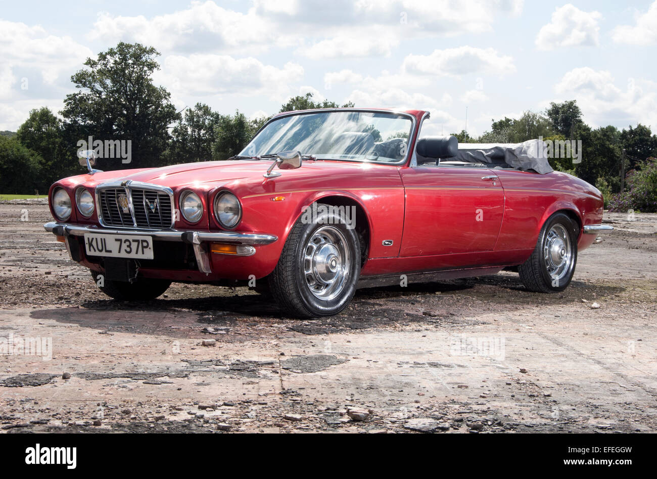 Jaguar Convertible Stockfotos Und Bilder Kaufen Seite 2 Alamy