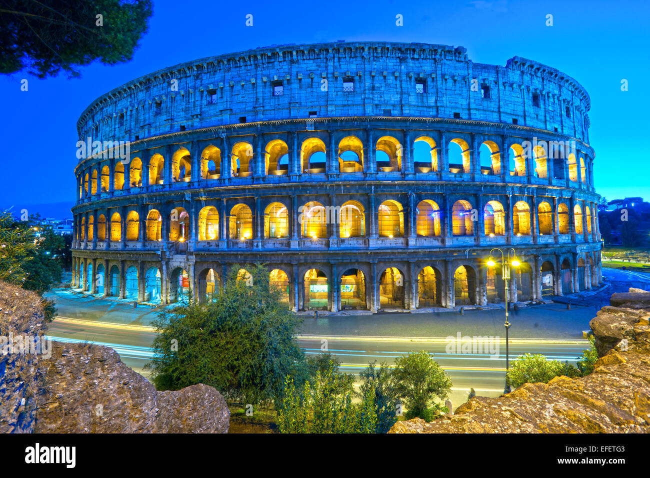 Das majestätische Kolosseum Amphitheater, Rom, Italien. Stockfoto