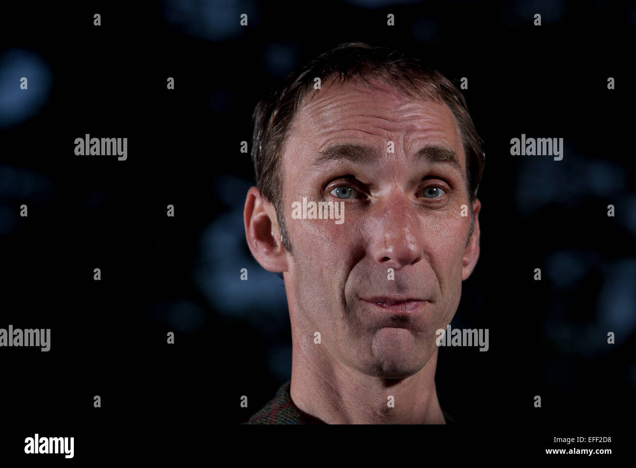 Ein Porträt von Will Self an das Edinburgh International Book Festival in Charlotte Square Gardens Pic von Pako Mera Stockfoto