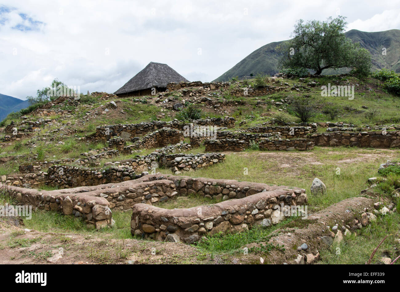Archäologische Stätte von kotosh (2300-1200 V.chr.). huánuco Abteilung. Peru. Stockfoto