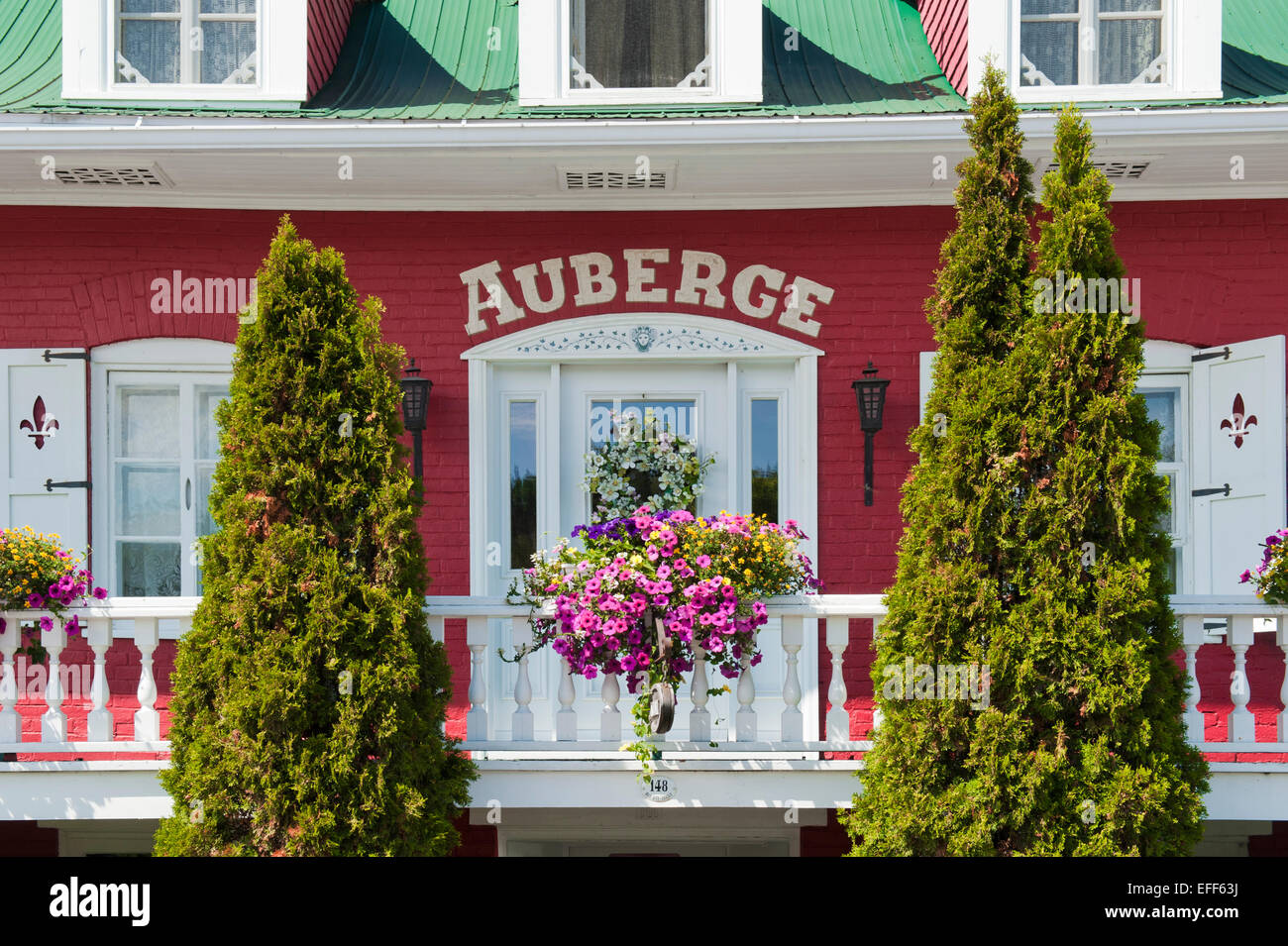 "Auberge du Mange Grenouille", eine malerische Inn befindet sich in Le Bic, Kamouraska Region, Provinz Quebec, Kanada. Stockfoto