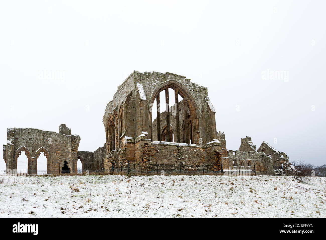 Die Überreste von Egglestone Abtei in der Nähe von Barnard Castle im Winter Teesdale County Durham UK Stockfoto