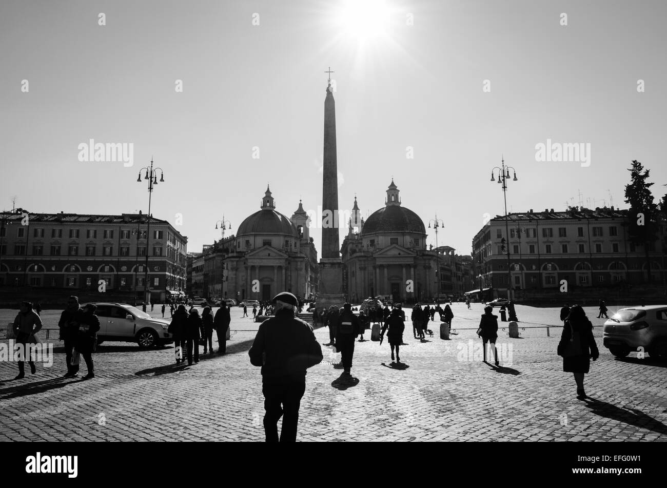 Einen Blick auf die Piazza del Popolo in Rom, Italien, mit dem ägyptischen Obelisken und die Twin-Kirchen Stockfoto