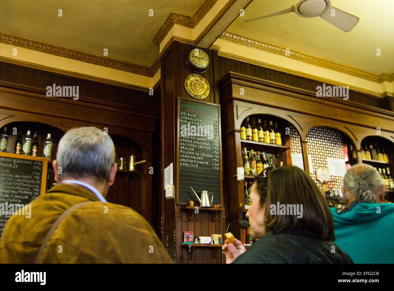 Bar, Sevilla, Spanien Stockfoto