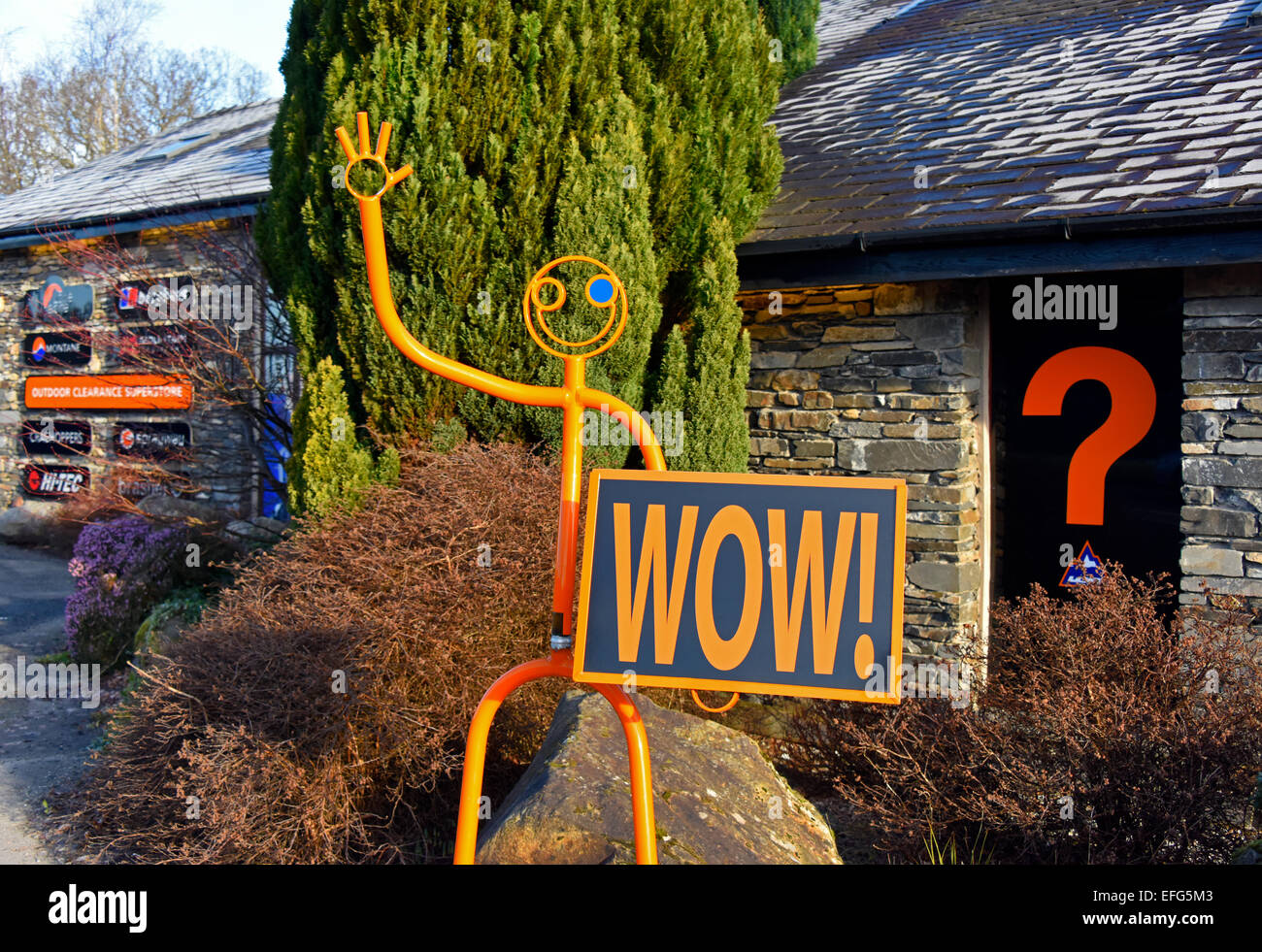 "WOW!". Stahl, Orange, einäugigen Mann. Lakeland Natur, Plantage Brücke Staveley, Nationalpark Lake District, Cumbria. Stockfoto