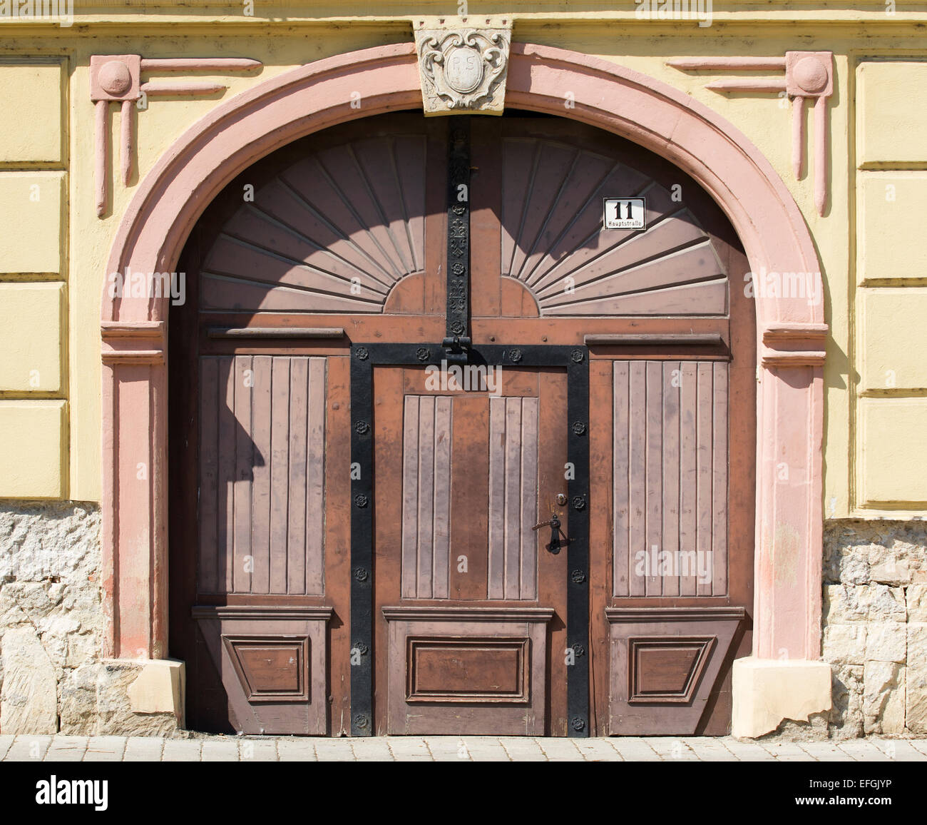 Holztor Stockfotos & Holztor Bilder - Seite 3 - Alamy