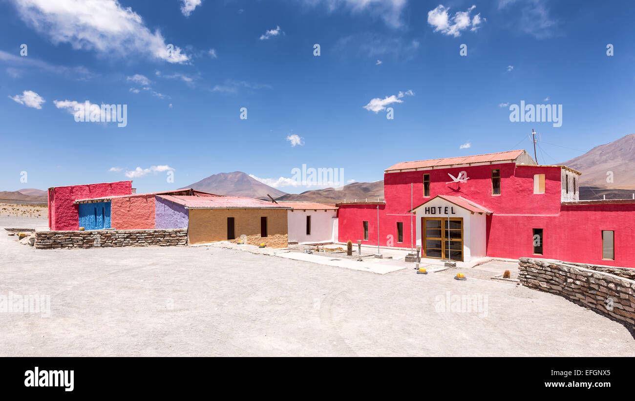 Los Flamencos Hotel Laguna Hedionda, Uyuni Wüste, Altiplano, Bolivien, Südamerika Stockfoto