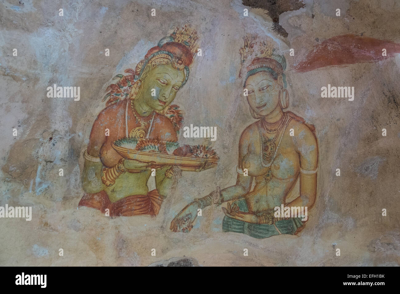 Alte Fresken der Jungfrauen auf Höhlenwand zur Felsenfestung Sigiriya, Sigiriya, Sri Lanka, Sigiriya, Sri Lanka, Rock, Unesco, Höhle, Kunst Stockfoto