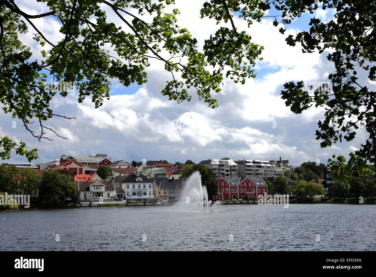 Das Breiavatnet See, Byparken, Stavanger Town, Western Fjorde, Norwegen, Skandinavien, Europa Stockfoto