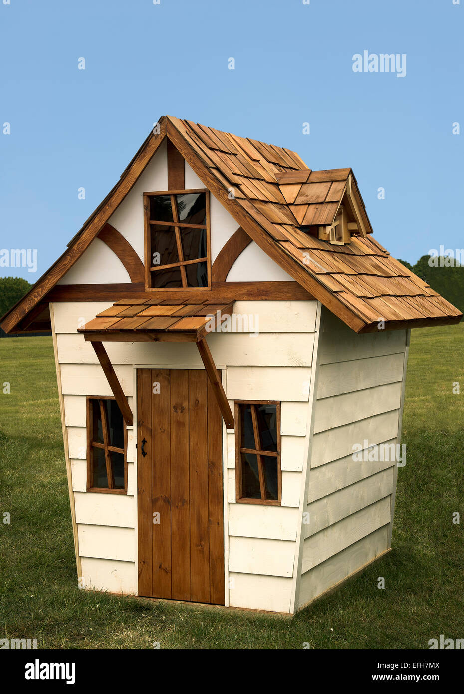 Solide gebaut aus Holz Wendy Haus oder spielen Stockfoto