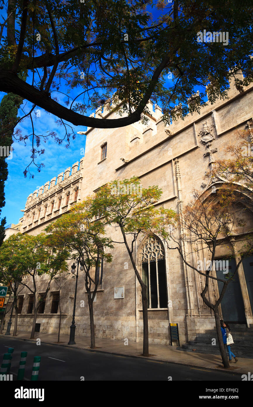 Seide Exchange Lonja De La Seda außen gegen blauen Himmel in der Plaza de Mercat in Valencia Stockfoto