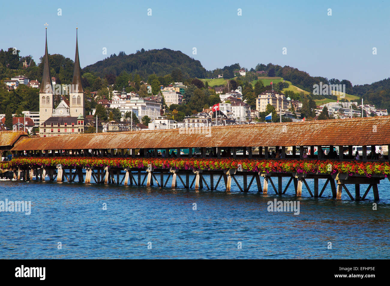 Kapellbrücke in Luzern. Stockfoto