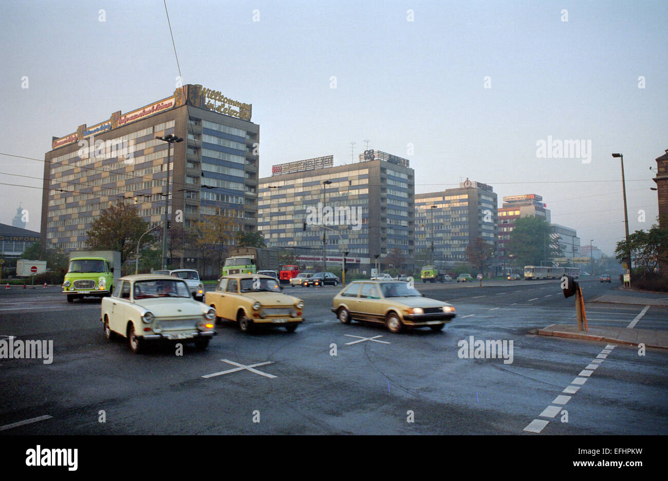 Leipzig east germany 1990 Fotos und Bildmaterial in hoher Auflösung Alamy