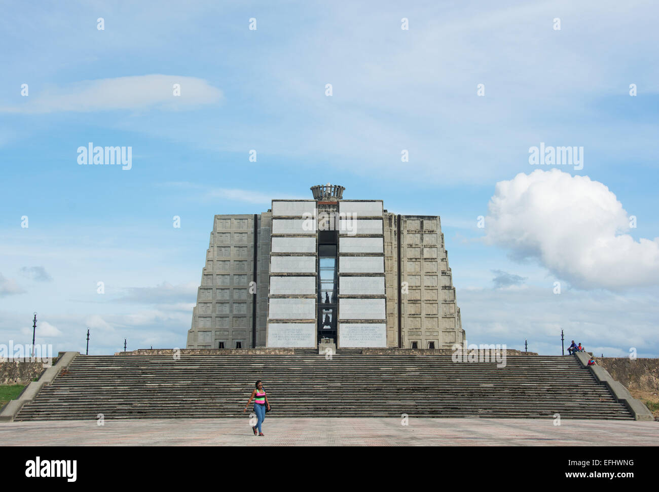 Dominikanische Republik. Die umstrittene Faro ein Doppelpunkt (Columbus Leuchtturm) in Santo Domingo. 2015. Stockfoto