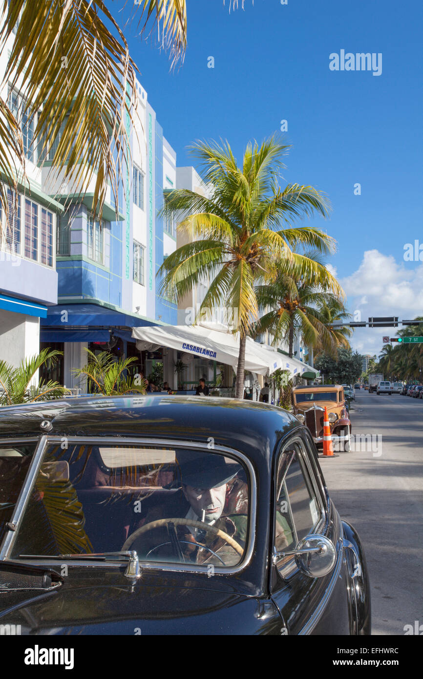 Oldtimer auf Art Deco District, South Beach, Ocean Drive, Miami, Florida, USA Stockfoto