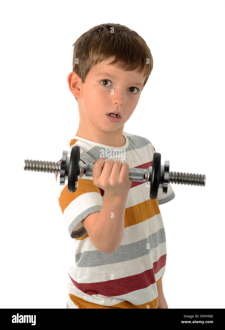 Junge heben eine Hantel, kleines Kind Gewichtheben Stockfotografie - Alamy