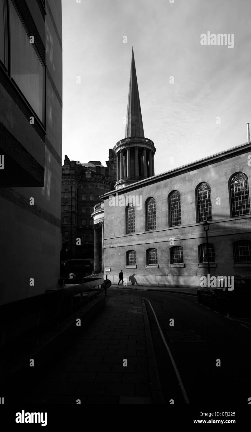 All Souls Church, Langham Place, entnommen Reiten House Street, Fitzrovia, London, UK Stockfoto