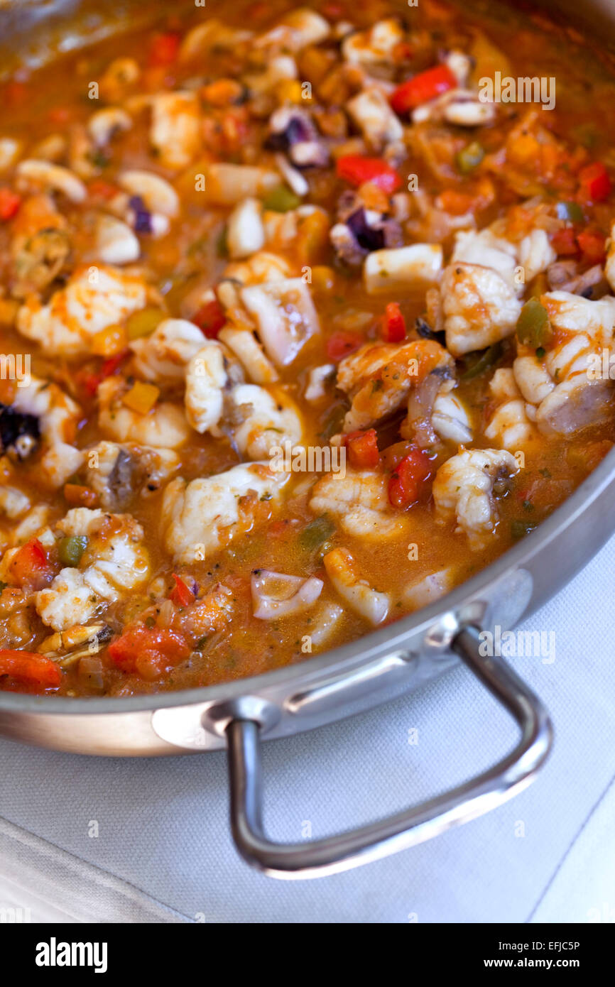 Meer-Essen-Sauce für eine paella Stockfoto