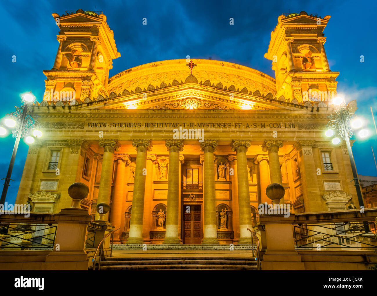 Die berühmte St. Mary's Kirche in Mosta auf Malta, manchmal bekannt als die Mosta Rotunda oder Mosta Dome. Es ist die drittgrößte Stockfoto