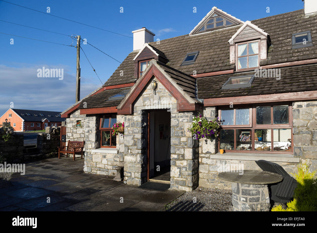 Aille Fluss Hostel, Fitz Kreuz, Doolin, Co. Clare, Irland Stockfoto