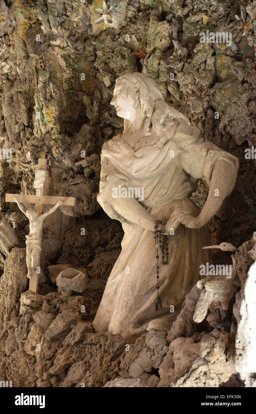 Kleine Grotte wo die Jungfrau Maria zu beten Stockfoto