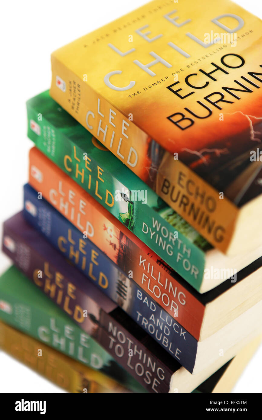 Haufen von Lee Child-Romane Stockfoto