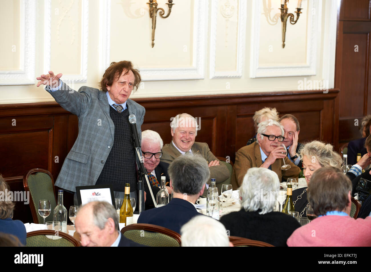 Ken Dodd - Oldie (Tattifilarious) of the Year bei den Oldie des Jahres Awards 2015 Stockfoto