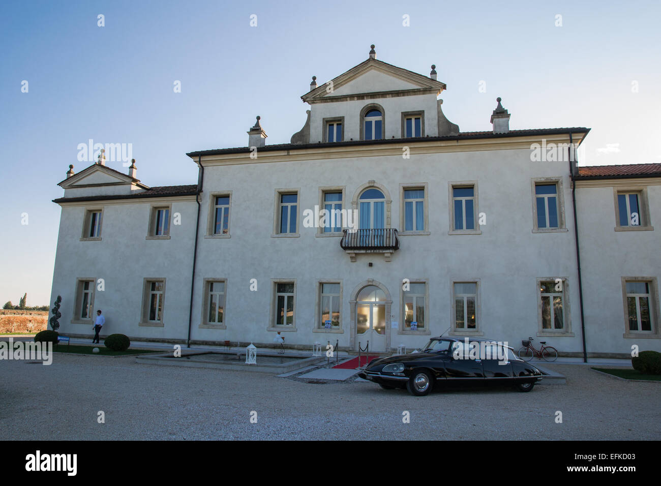 ZIMELLA, Italien - 26. Oktober: Villa Cornaro offen für eine Hochzeitsmesse auf Zimella Sonntag, 26. Oktober 2014. Villa Cornaro gegründet Stockfoto