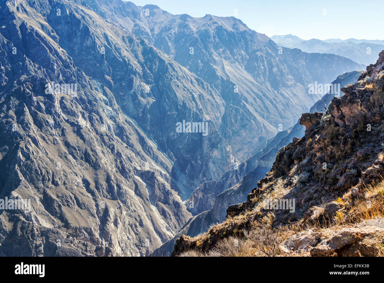 Blick auf die schroffen Colca Canyon in der Nähe von Arequipa, Peru Stockfoto