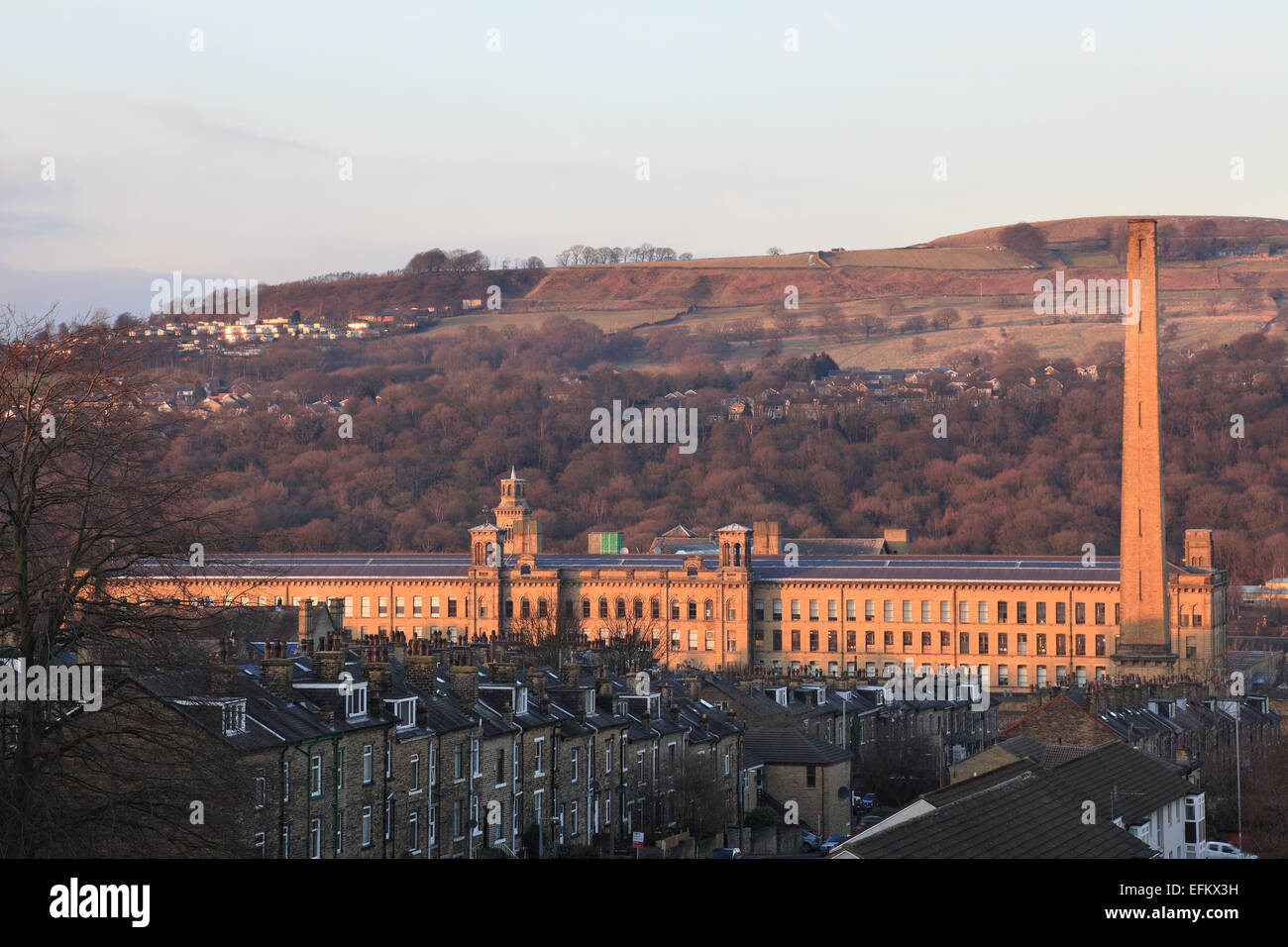 Salze Mill in Saltaire, Bradford, errichtet von reichen viktorianischen Unternehmer Sir Titus Salt in Stockfoto