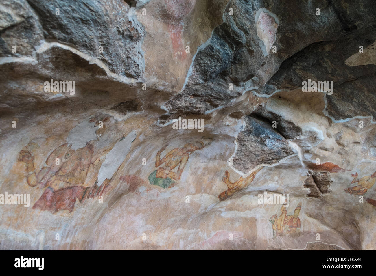 Alte Fresken der Jungfrauen auf Höhlenwand zur Felsenfestung Sigiriya, Sigiriya, Sri Lanka, Sigiriya, Sri Lanka, Rock, Unesco, Höhle, Kunst Stockfoto