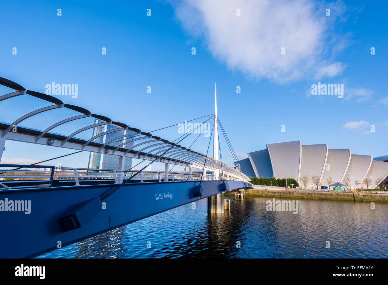 Glocken-Brücke und Armadillo (SECC), Glasgow, Schottland, UK Stockfoto