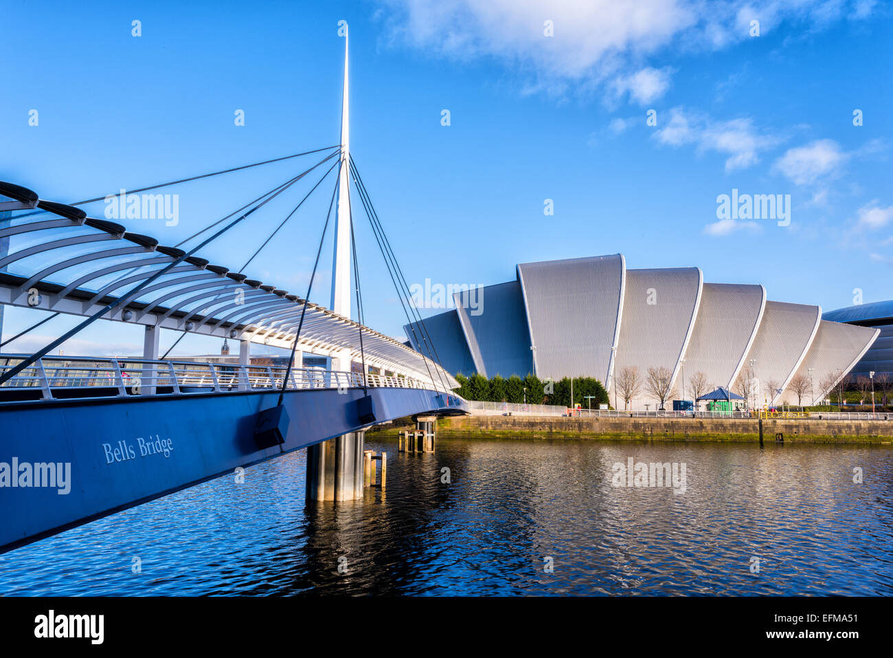 Glocken-Brücke und Armadillo (SECC), Glasgow, Schottland, UK Stockfoto