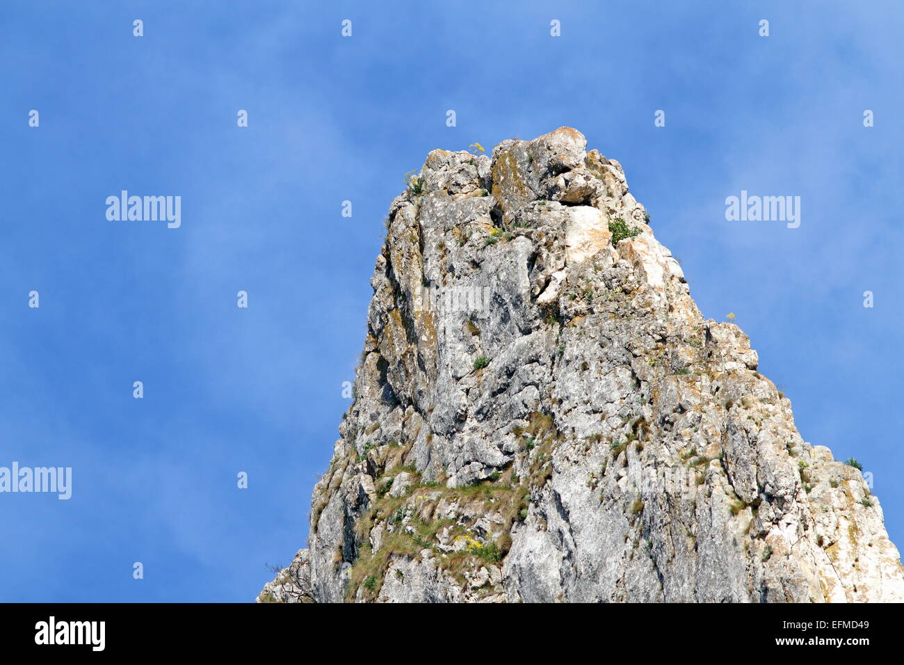 Kalkstein Berggipfel, Aufnahme bei Cheile Turzii, Rumänien Stockfoto