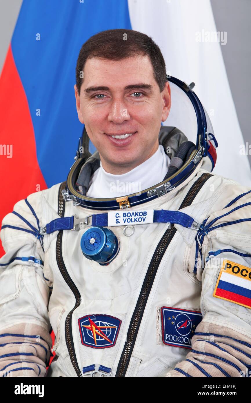 Internationale Raumstation ISS-Expedition 45 Roscosmos Kosmonaut Sergei Volkov offizielle Porträt trägt die russische Sokol-Raumanzug 6. Februar 2015 in Star City, Russland. Stockfoto