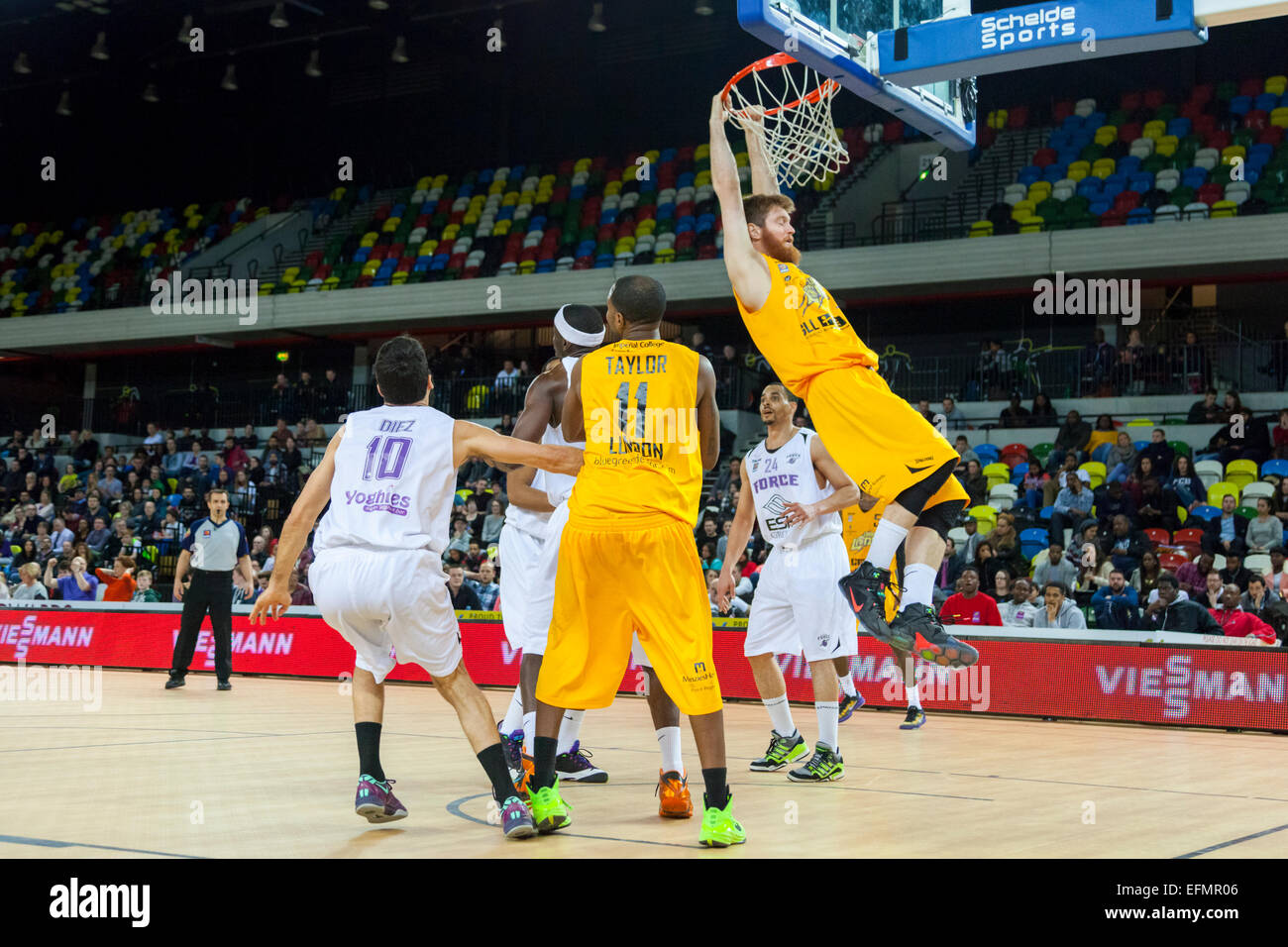 London, UK. 6. Februar 2015. Ian Salter in Aktion während der London Lions Vs Leeds Kraft BBL Meisterschaftsspiel in der Kupfer-Box-Arena im Olympiapark. Stockfoto