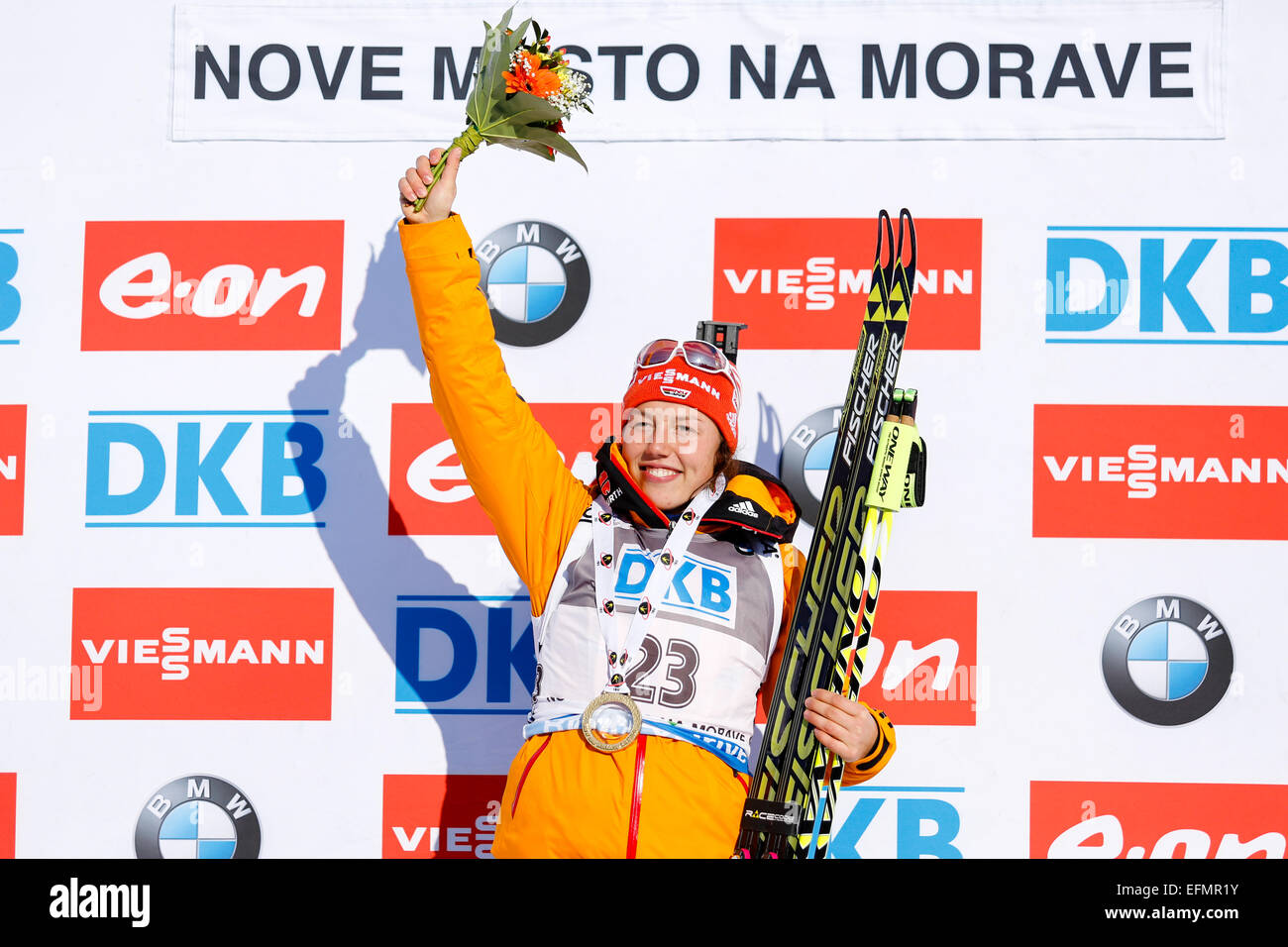 Nove Mesto Na Morave, Tschechische Republik. 7. Februar 2015. Laura Dahlmeier gewann die Goldmedaille bei den Biathlon-Weltcup Sprint Damen. Bildnachweis: Petr Toman/Alamy Live-Nachrichten Stockfoto