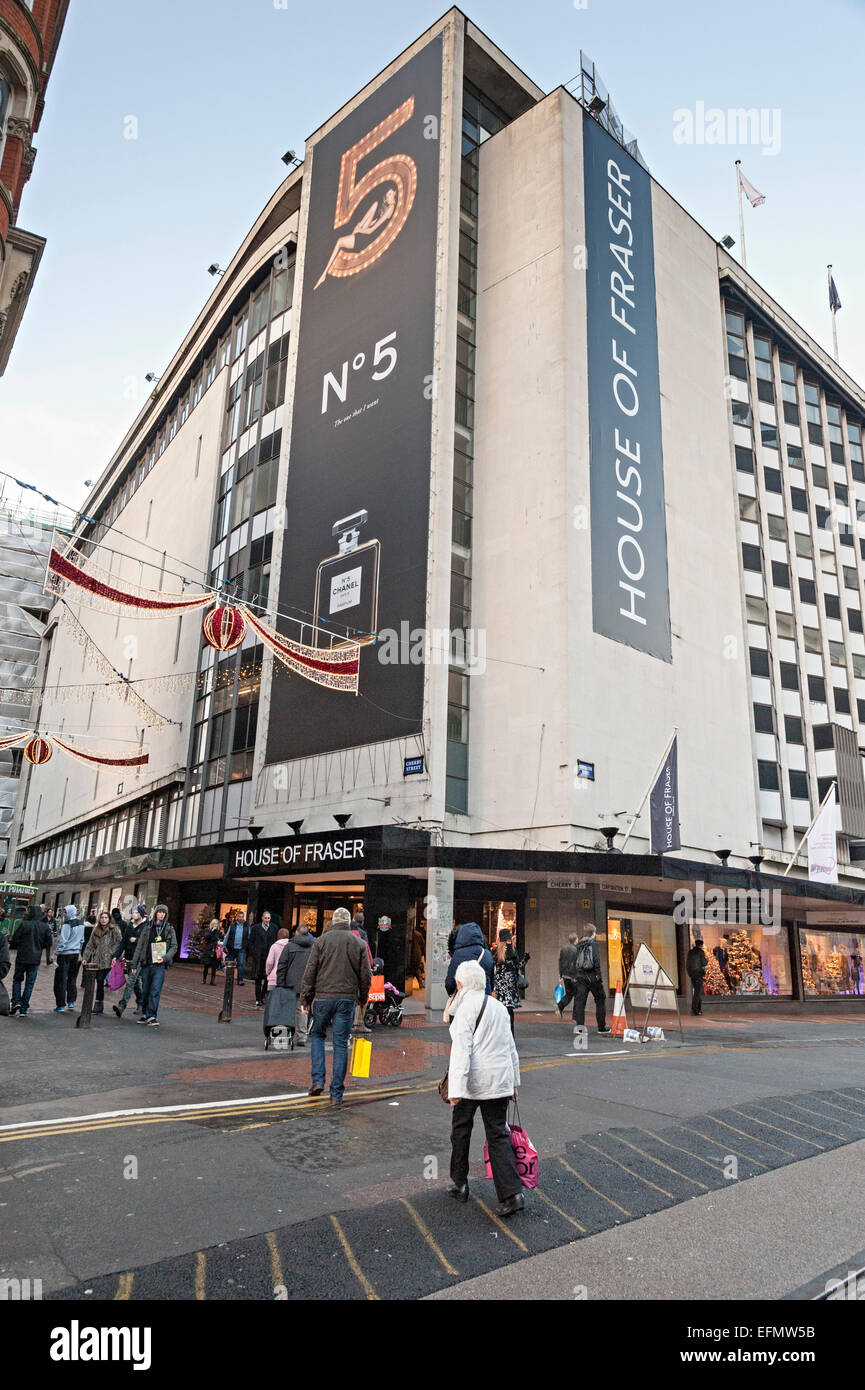 Birmingham-Haus von Fraser Rackhams Weihnachten Schaufenster Stockfoto