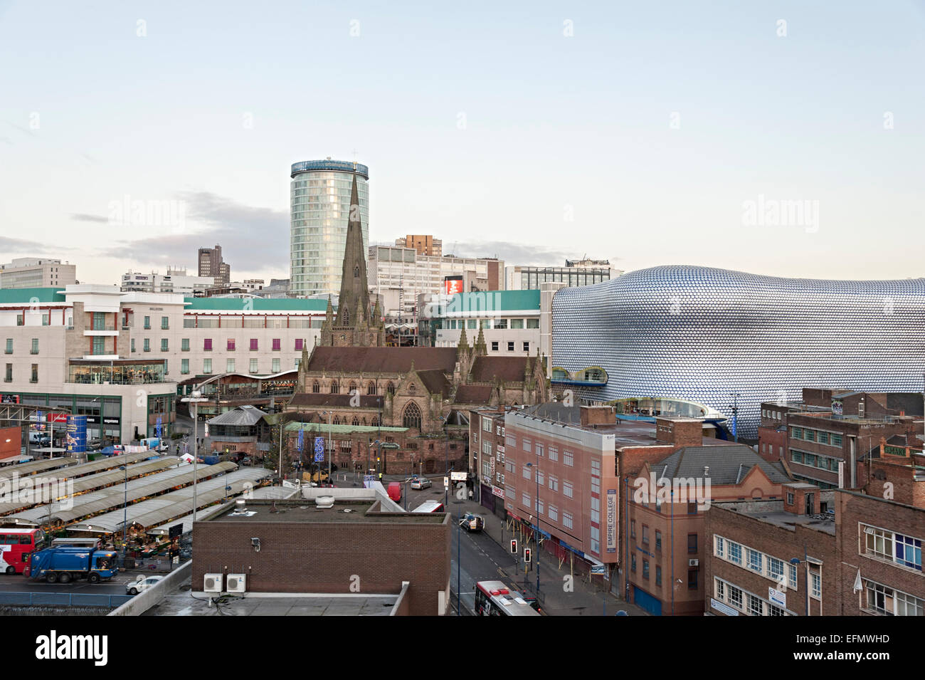 Stierkampfarena Einkaufszentrum Birmingham von Digbeth gesehen Stockfoto