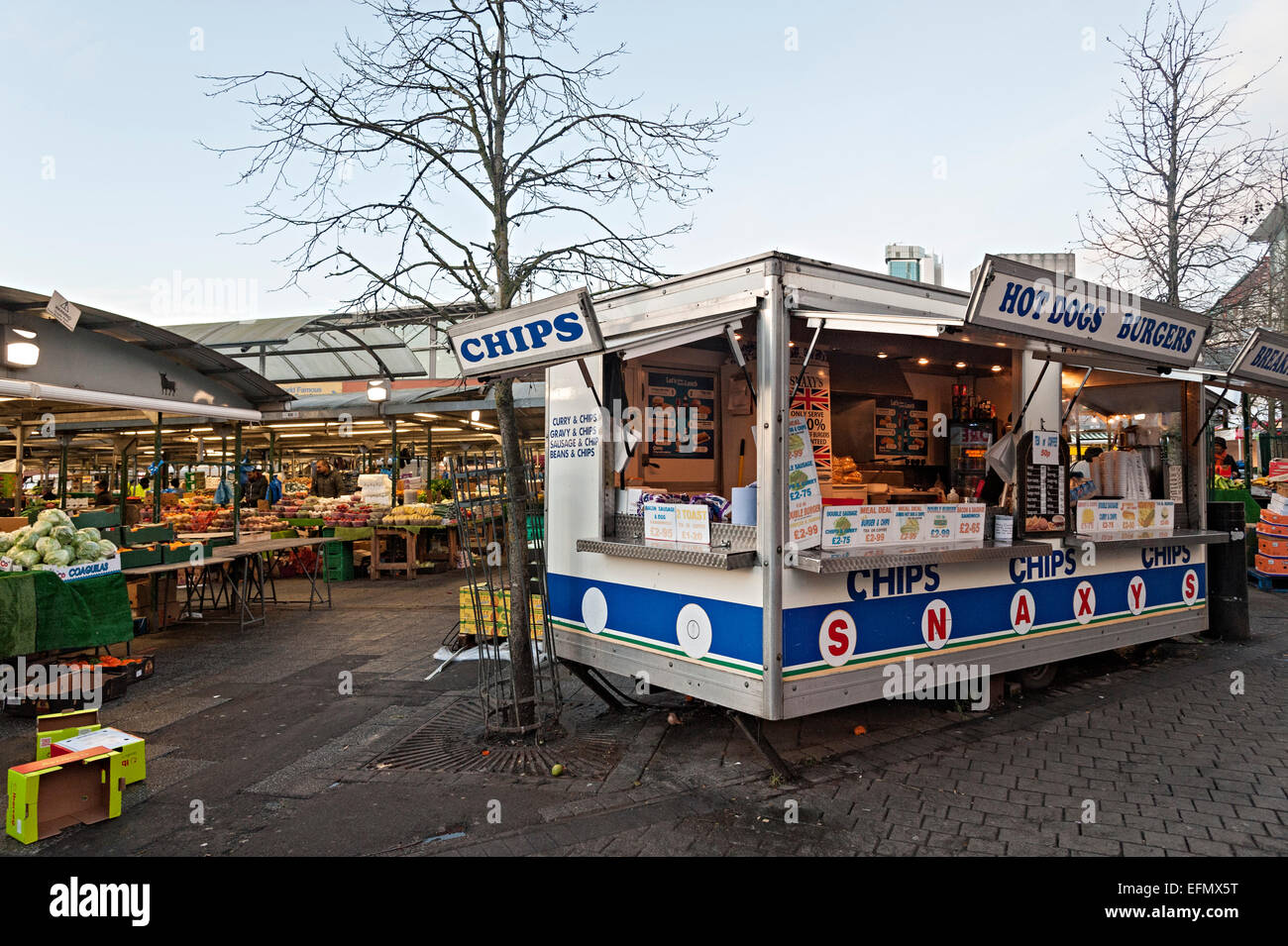 Stierkampfarena Open-Air-Obst und Gemüse Markt Einkaufszentrum birmingham Stockfoto
