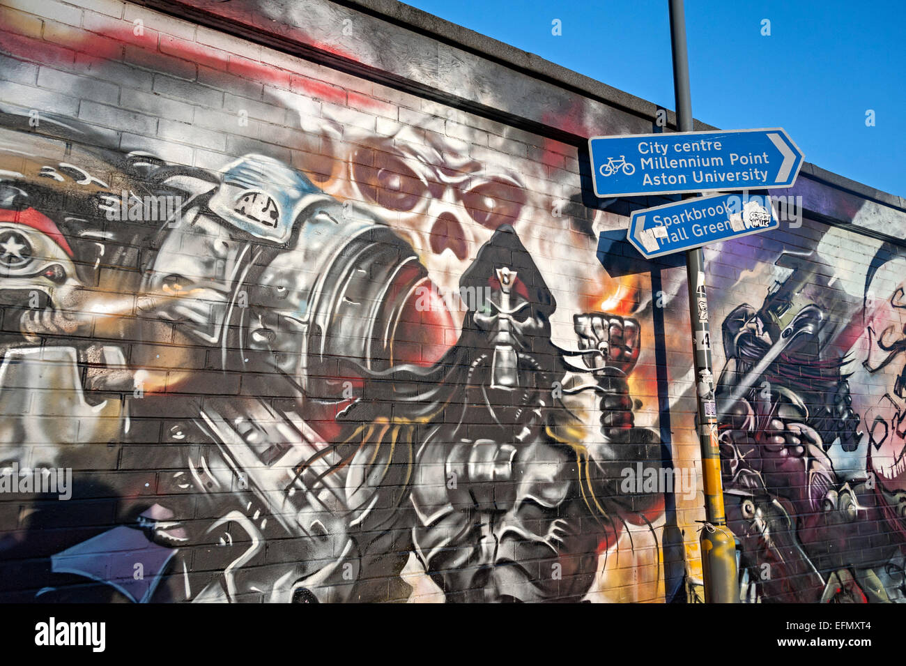 Regenbogen Pub Club Birmingham Digbeth Wandbilder Graffiti, Stockfoto