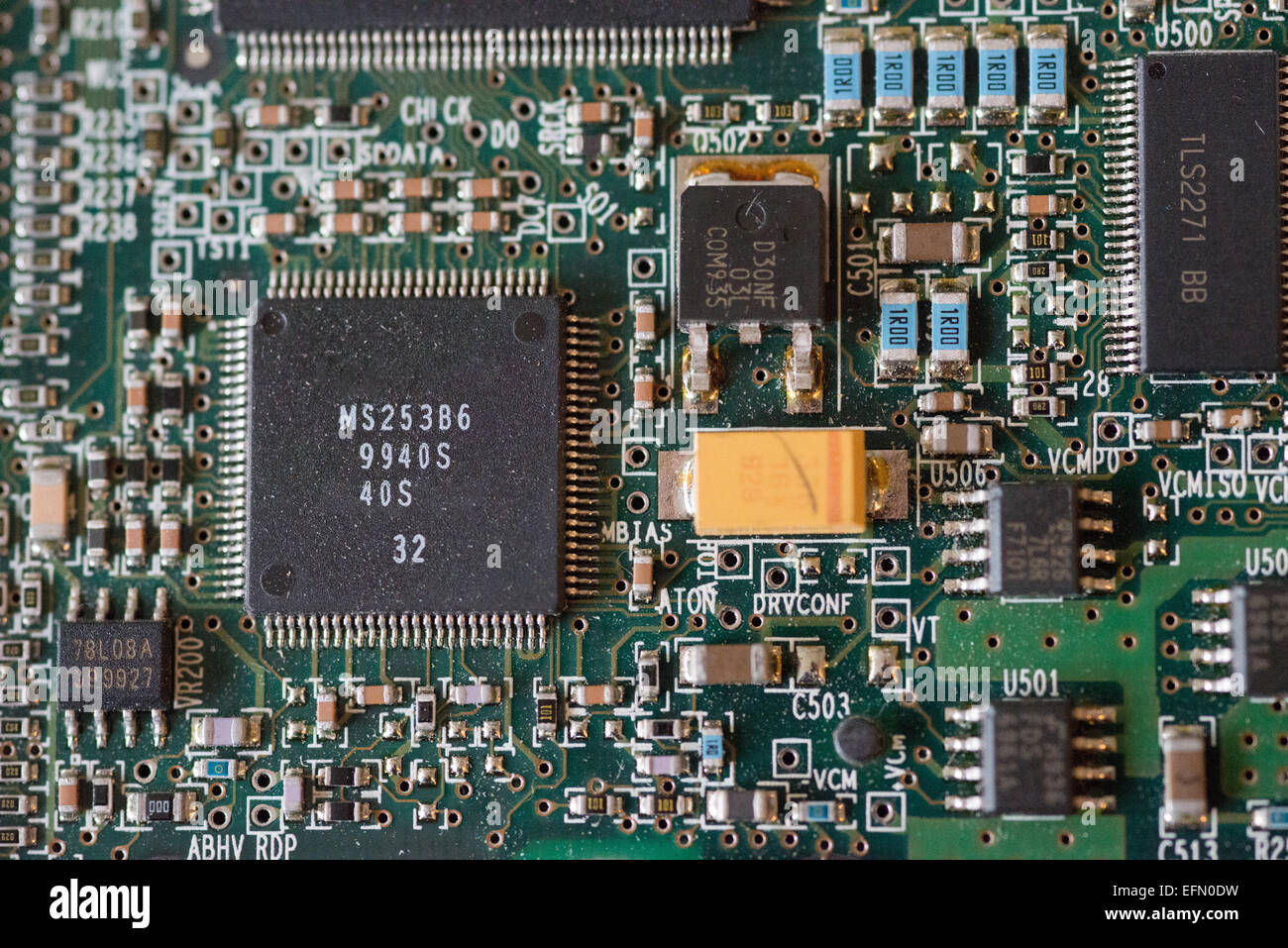 Computerplatinen Nahaufnahme // Nahaufnahme von Computerplatinen. Stockfoto
