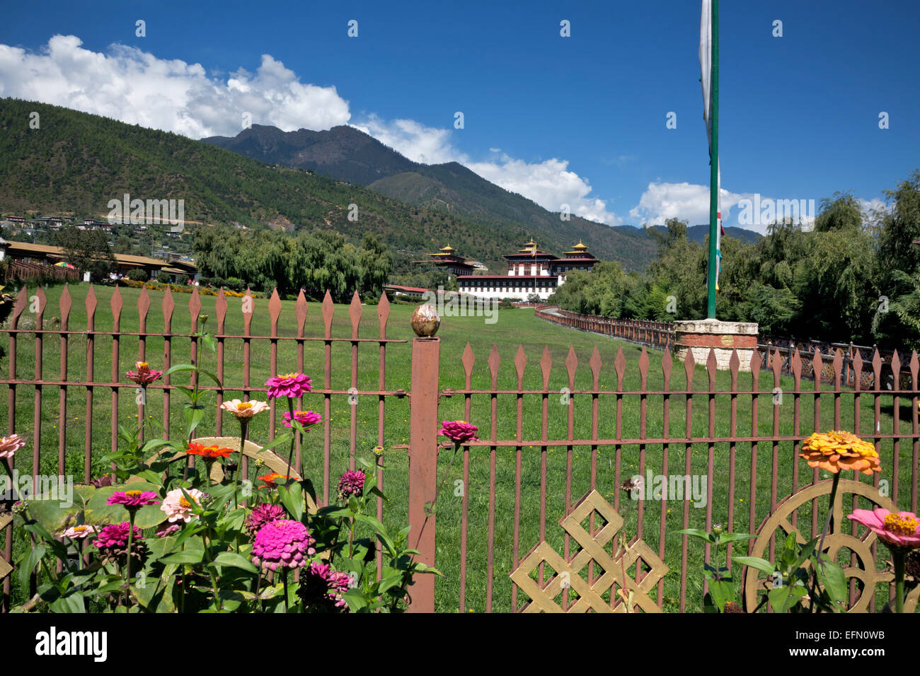 BU00050-00... BHUTAN-Trashi Chhoe Dzong, die wichtigsten Regierungsgebäude in der Hauptstadt Thimphu. Stockfoto