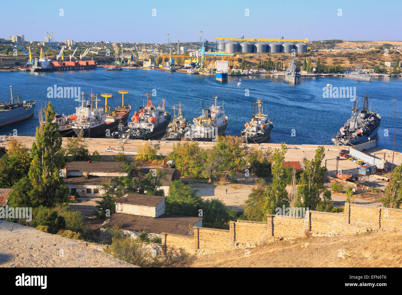Ansicht der Bucht von Sewastopol, Sewastopol, Krim, Ukraine Stockfoto