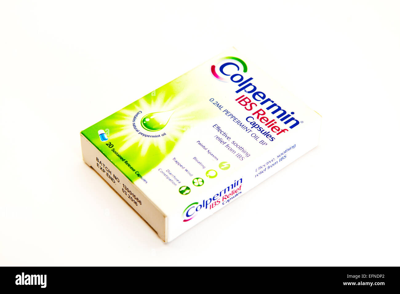 Colpermin Ibs Reizdarm-Syndrom Relief Heilmittel Heilmittel Box Pack Paket Droge Drogen Kopie Raum weißen Hintergrund ausschneiden Stockfoto