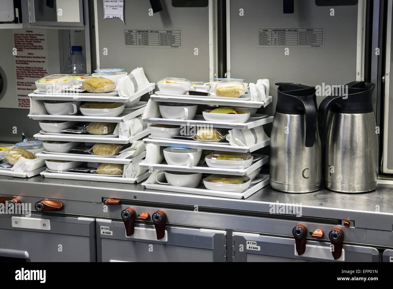 Zubereitung von Speisen in der Küche-Flugzeuge Stockfoto
