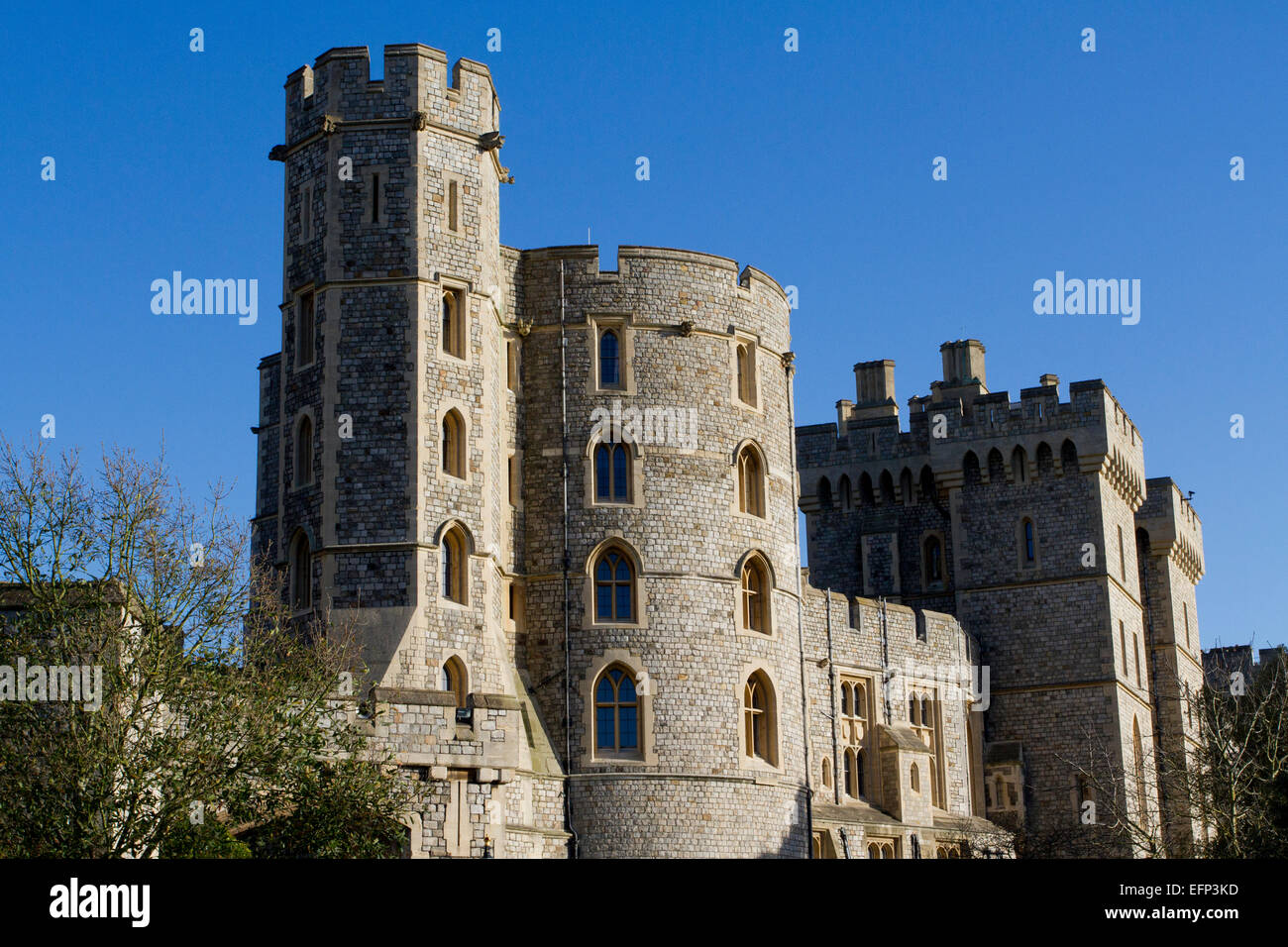 König Edward III Turm in Windsor Castle, Berkshire, England im Januar Stockfoto