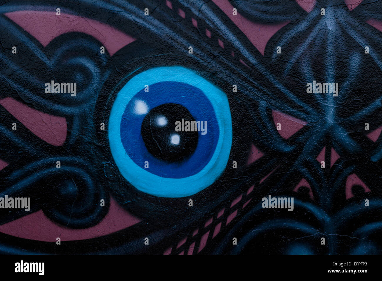 Lebendige Sprühdose Kunst auf eine Betonmauer. Stockfoto