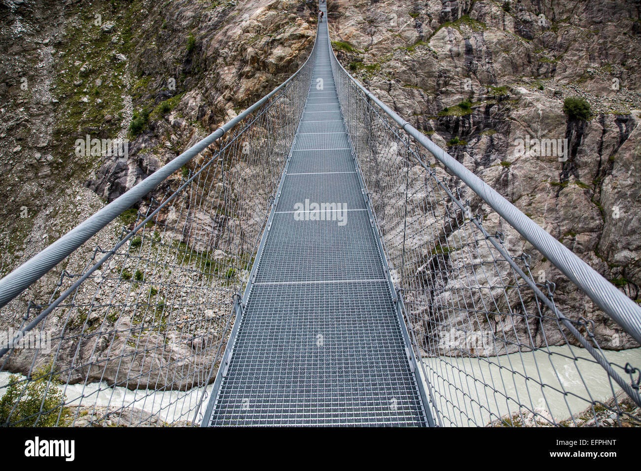 Fußgängerbrücke über dem Aletschgletscher, Wallis, Schweiz Stockfoto