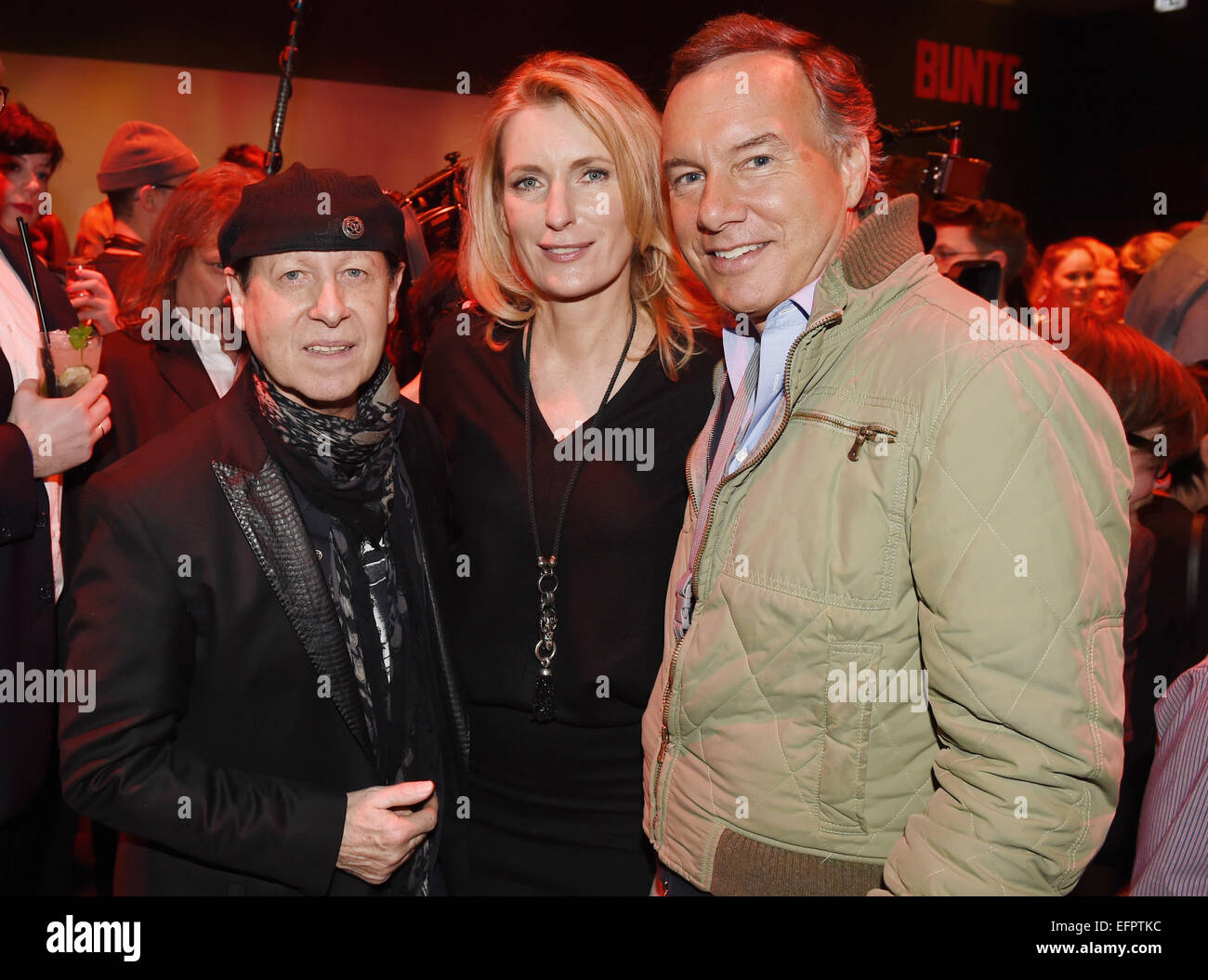 Berlin, Deutschland. 6. Februar 2015. Sänger Klaus Meine (l-R), Schauspielerin Maria Furtwaengler und Produzent Nico Hofmann besuchen BMW Festival Night 2015 während der 65. Filmfestspiele Berlin in Berlin, Deutschland, 6. Februar 2015. Foto: Jens Kalaene/Dpa/Alamy Live News Stockfoto